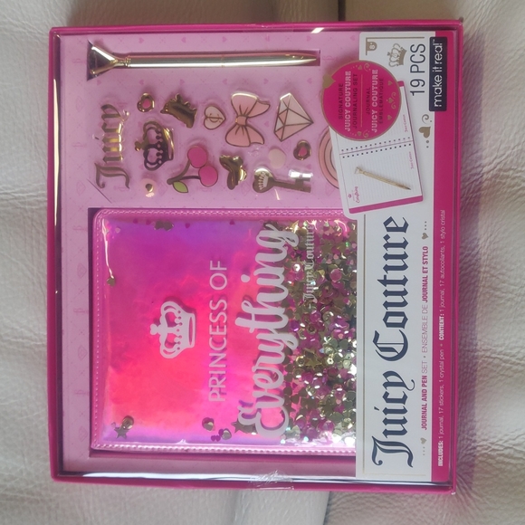 BNIB Juicy Couture Journal and Pen 19 PCs Journaling Set - Picture 1 of 2